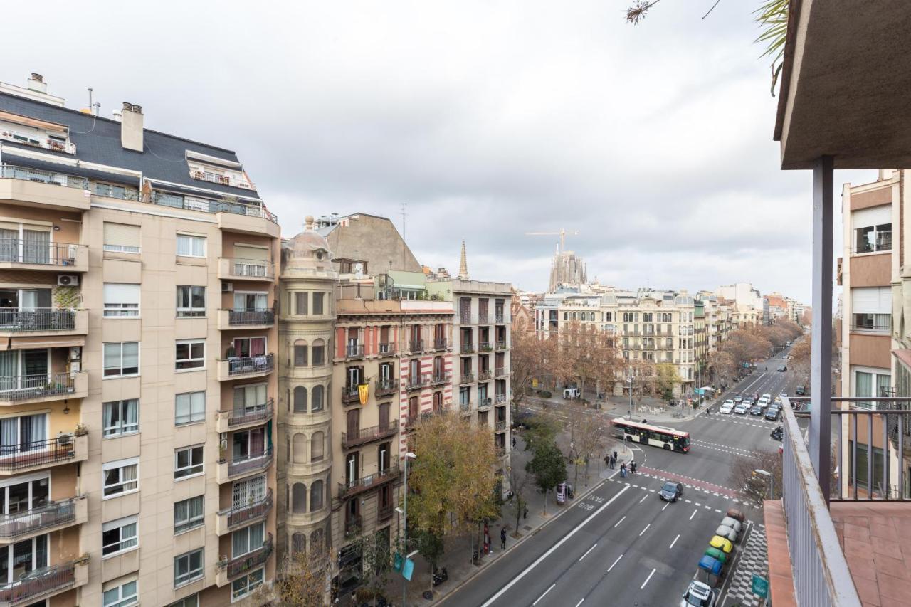 Heart Of The City Sunny With Iconic Terrace View Barcelona Bagian luar foto