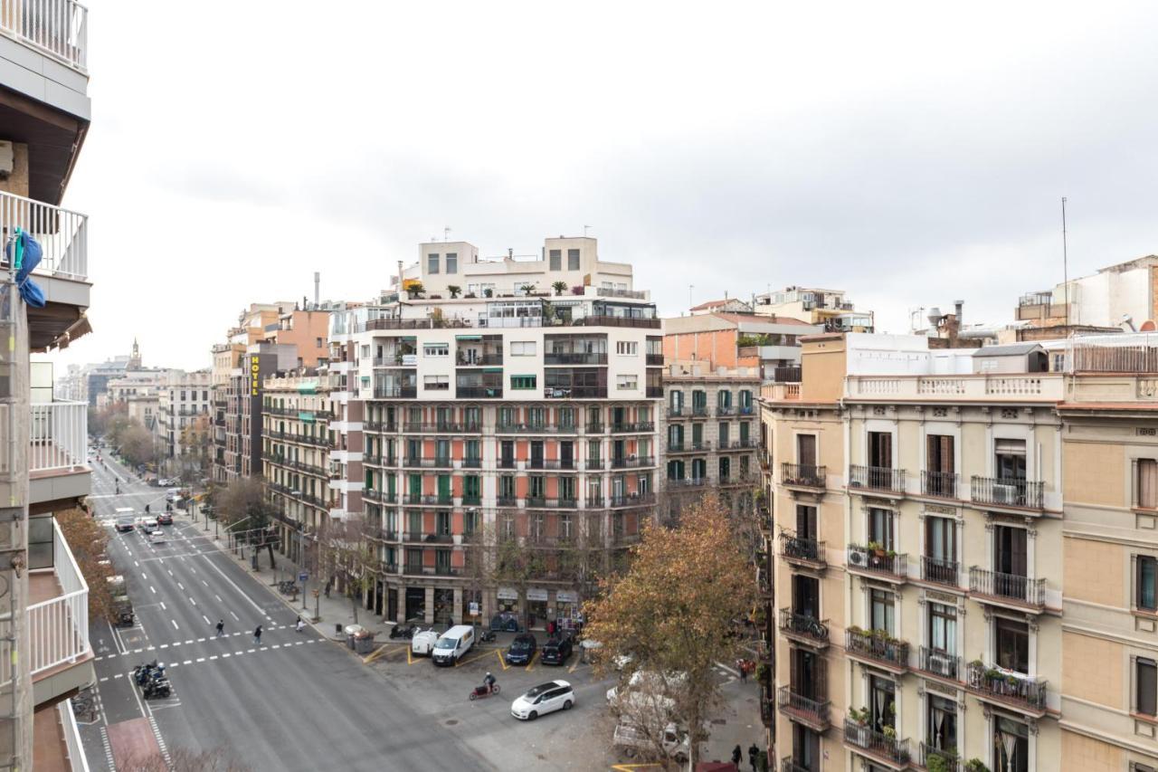 Heart Of The City Sunny With Iconic Terrace View Barcelona Bagian luar foto